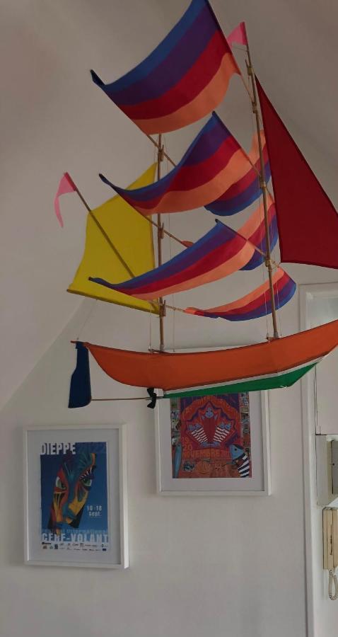 Toutes Voiles Dehors - Vue Mer & Chateau - Cosy Диеп Екстериор снимка